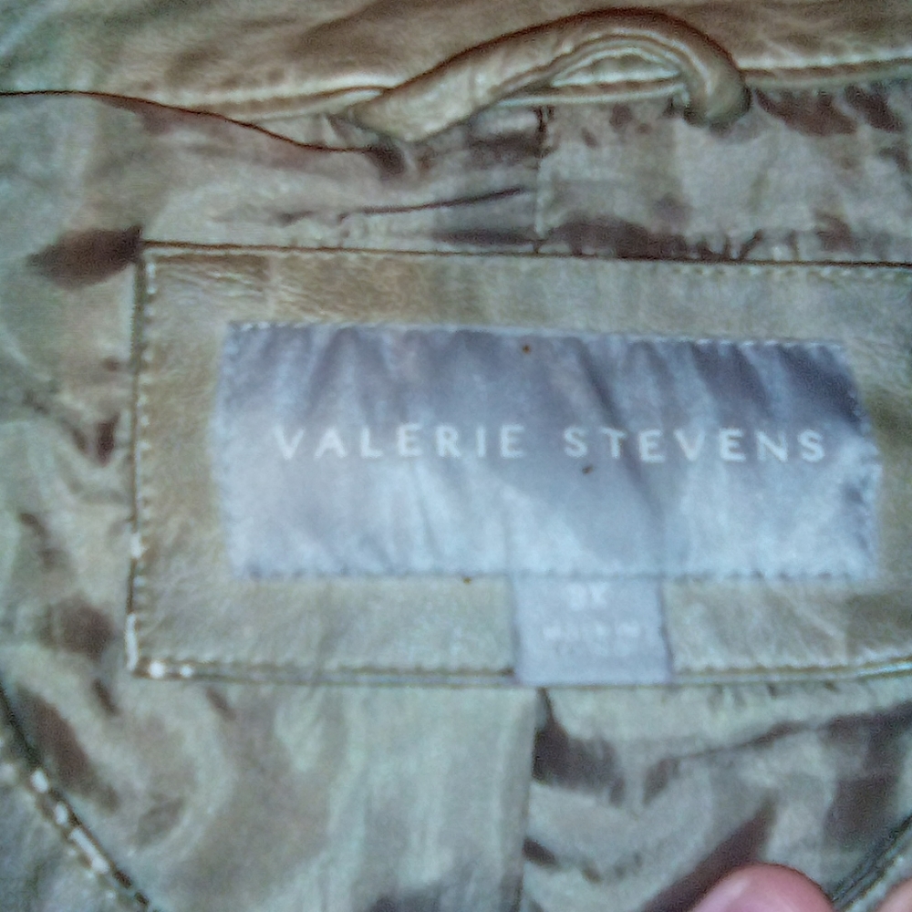 Jacket - Picture 2 of 3